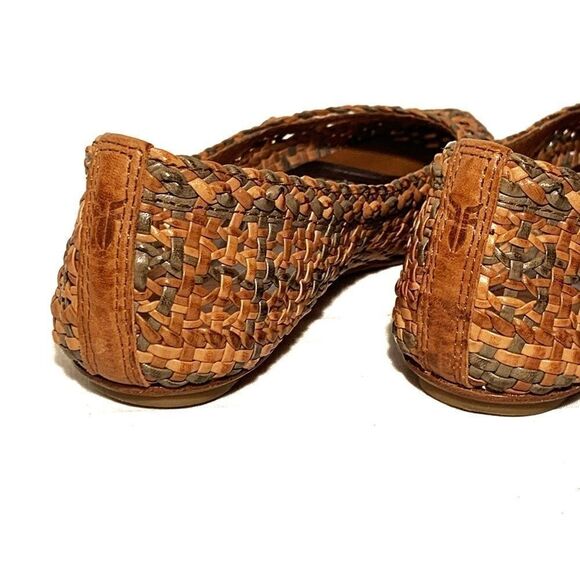 Frye “Emma” Flats    - Picture 5 of 12
